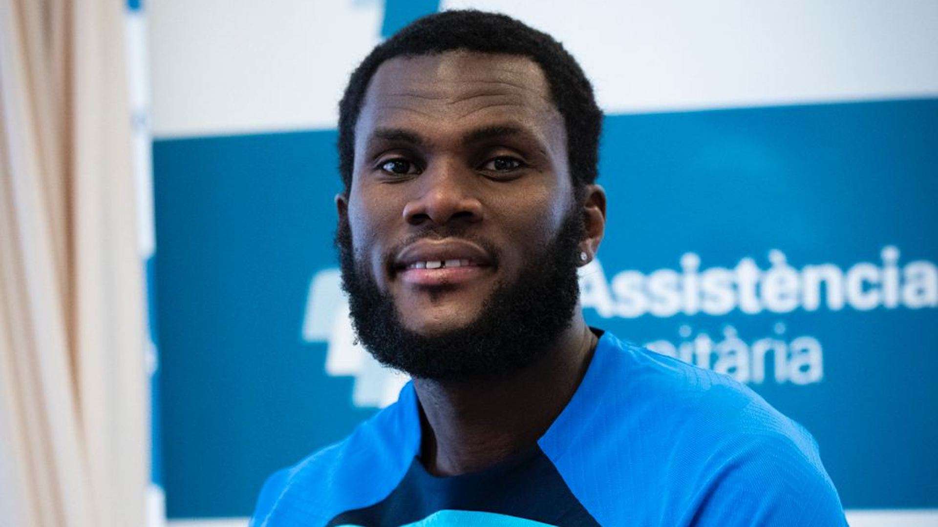 现出了超凡 现出了超凡