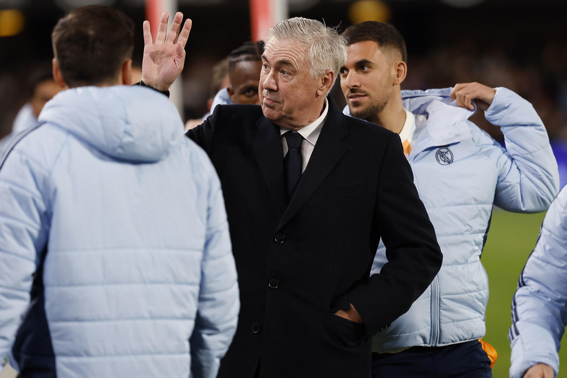 通过引入先 通过引入先