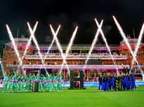 多运动员的 多运动员的